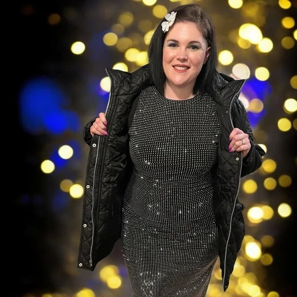 PLEASE LIKE THIS LISTING AND NEVER MISS A SHOW!! ❤️❤️ - Picture 10 of 16